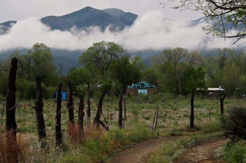 Taos Goji Farm & Eco-Lodge Retreat Arroyo Seco Exterior foto